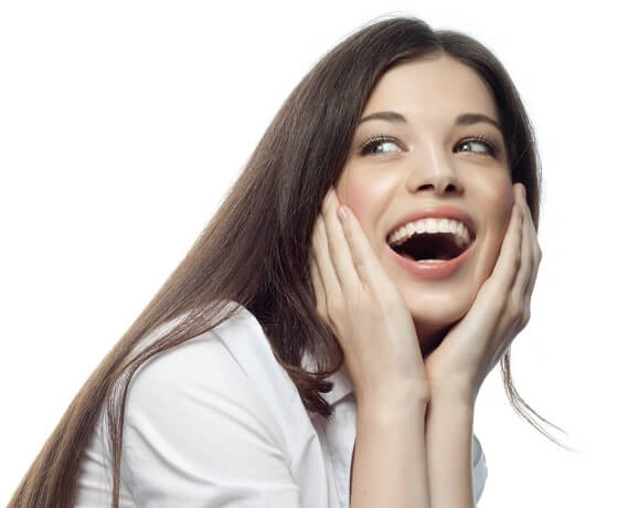 ציפויי חרסינה לשיניים לומינירס ציפויי חרסינה לשיניים לומינירס